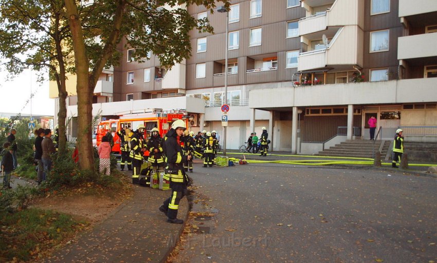 Feuer 3 Koeln Chorweiler Liverpoolerplatz P022.JPG